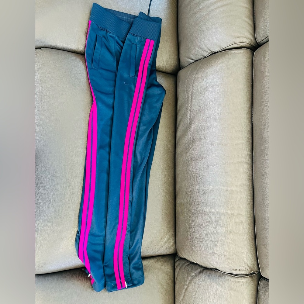 Nike running pants in a great condition